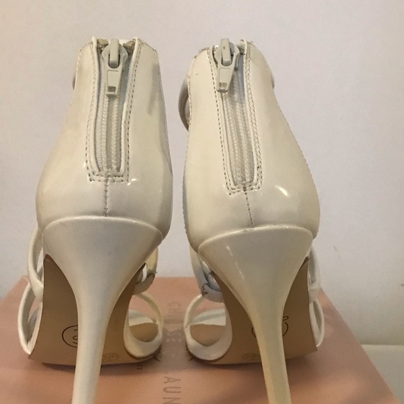 High Heel Pumps - Picture 2 of 5